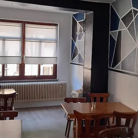 Cafe De De Bruxelles Estalagem Vianden