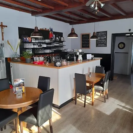 Cafe De De Bruxelles 2* 비안덴